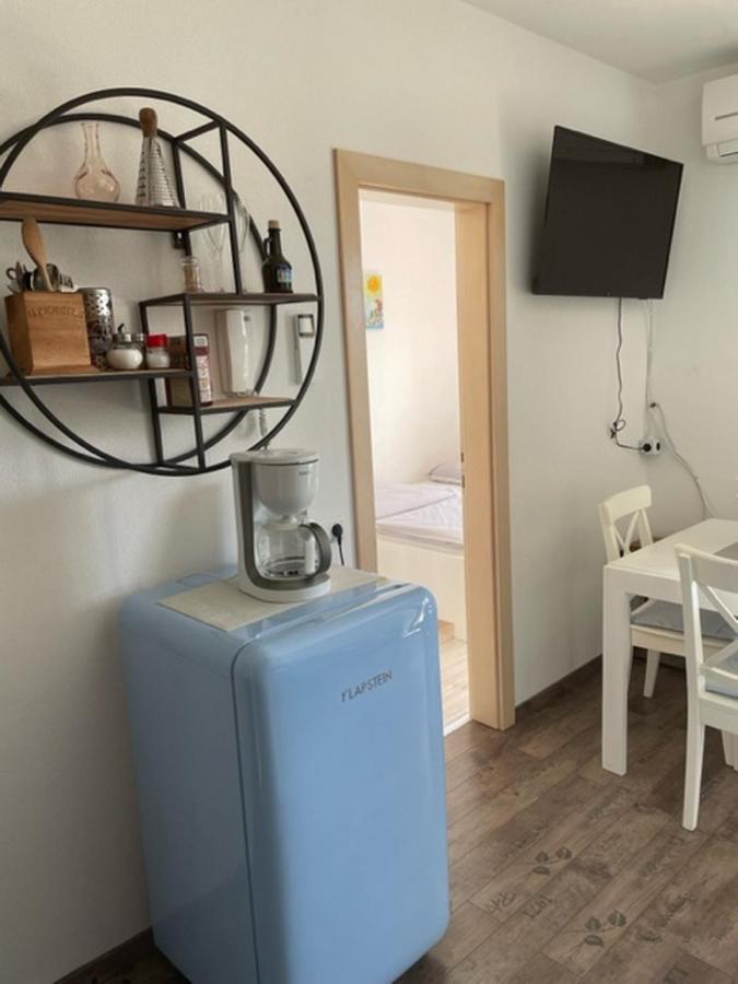 Apartments Villa Kameja Donji Okrug  외부 사진